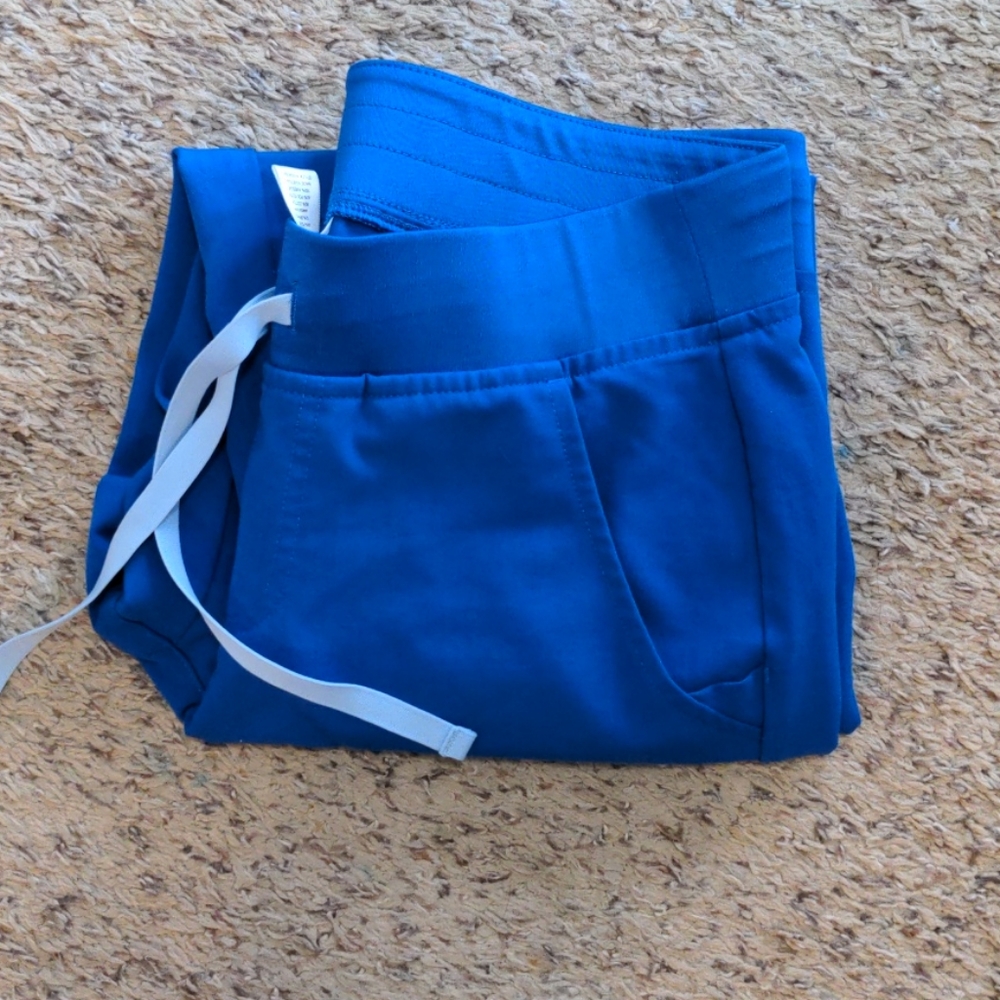 Figs Zamora Jogger Pants in Royal Blue